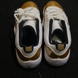 Low top Jordan 11’s